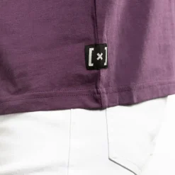 T-shirt Violet One Piece homme coupe Regular Capslab